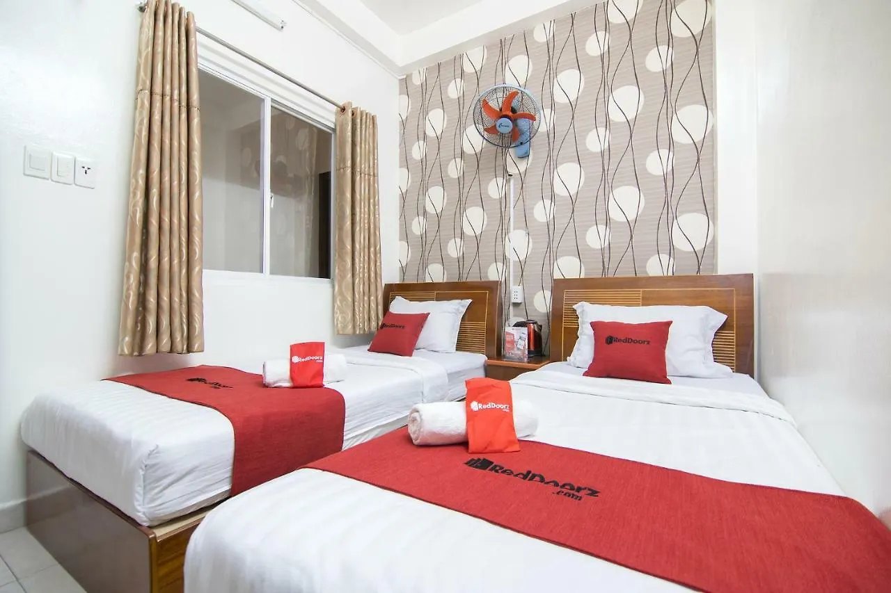 Kien Hotel Ho Chi Minh City 2*,